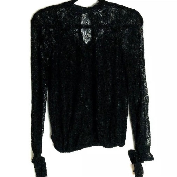 NWT William Rast SZ XS BLACK Long Sleeve Lace Overlay Keyhole Top - Picture 2 of 6